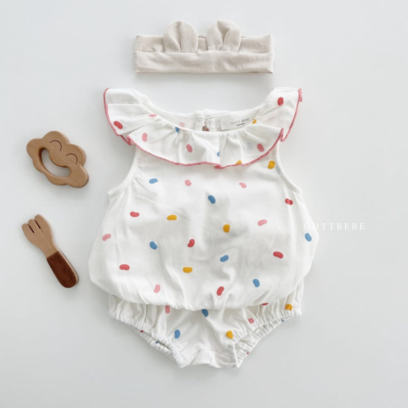 OOTT BEBE - Korean Children Fashion - #Kfashion4kids - Pong Pong Sleeveless Top Bottom Set - 3