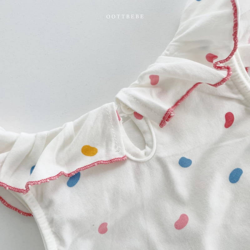 OOTT BEBE - Korean Children Fashion - #Kfashion4kids - Pong Pong Sleeveless Top Bottom Set - 8
