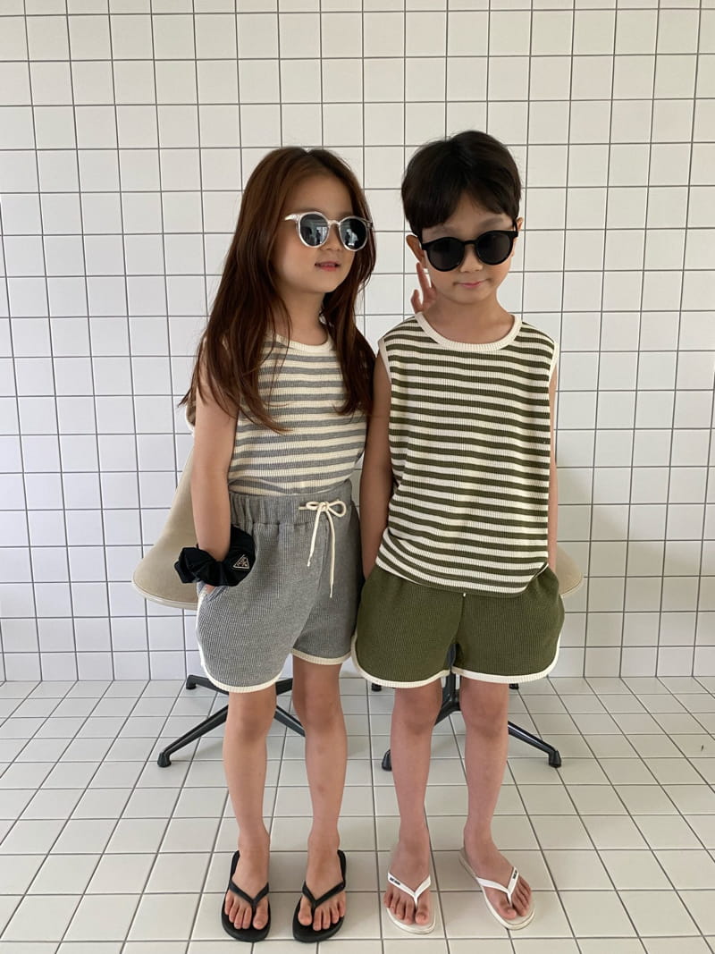 OUR - Korean Children Fashion - #Kfashion4kids - Waffle Sleeveless Bottom Set