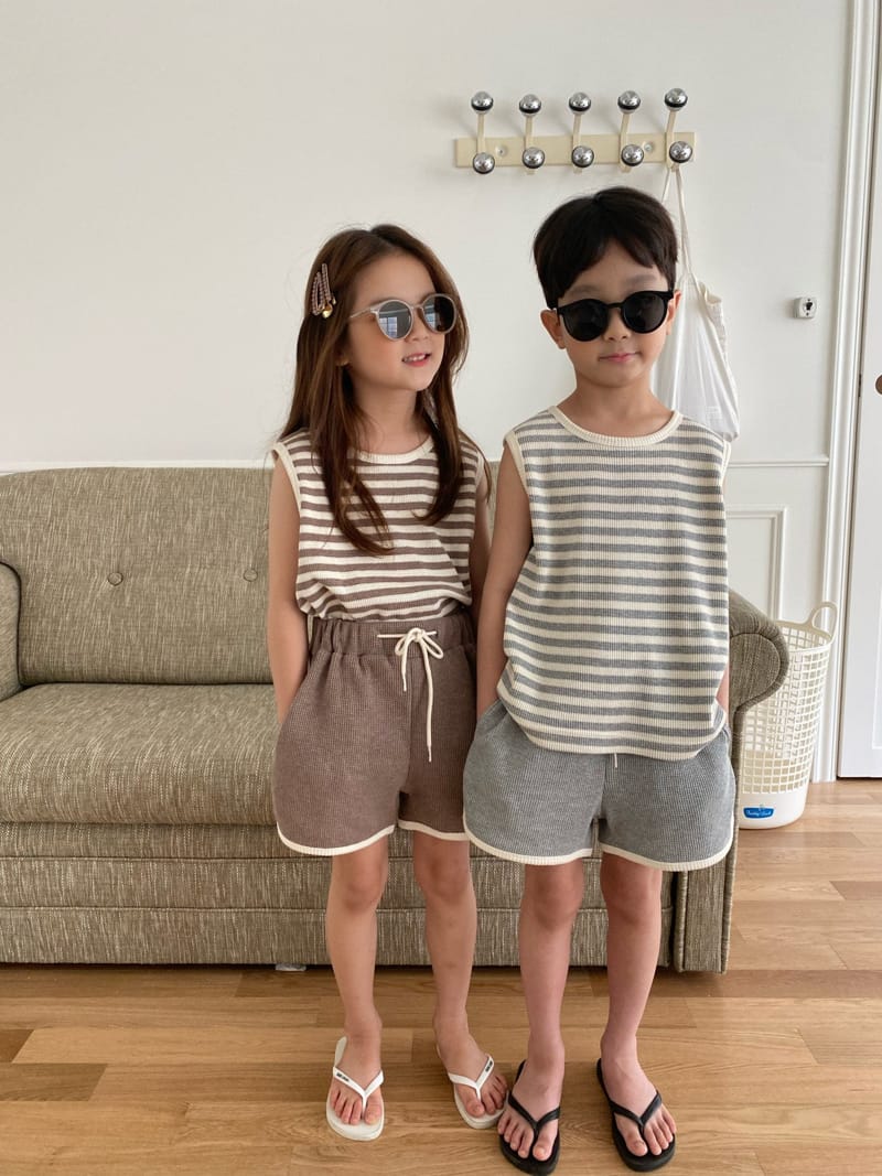 OUR - Korean Children Fashion - #Kfashion4kids - Waffle Sleeveless Bottom Set - 10