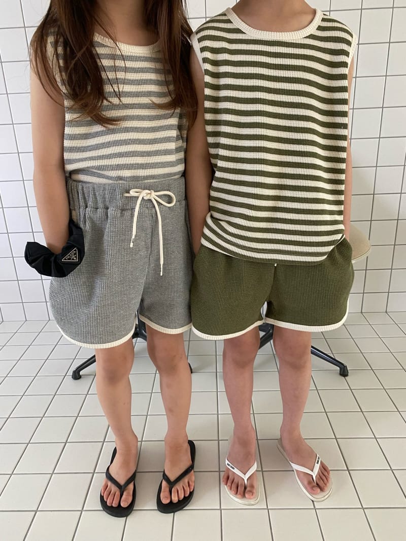 OUR - Korean Children Fashion - #Kfashion4kids - Waffle Sleeveless Bottom Set - 5