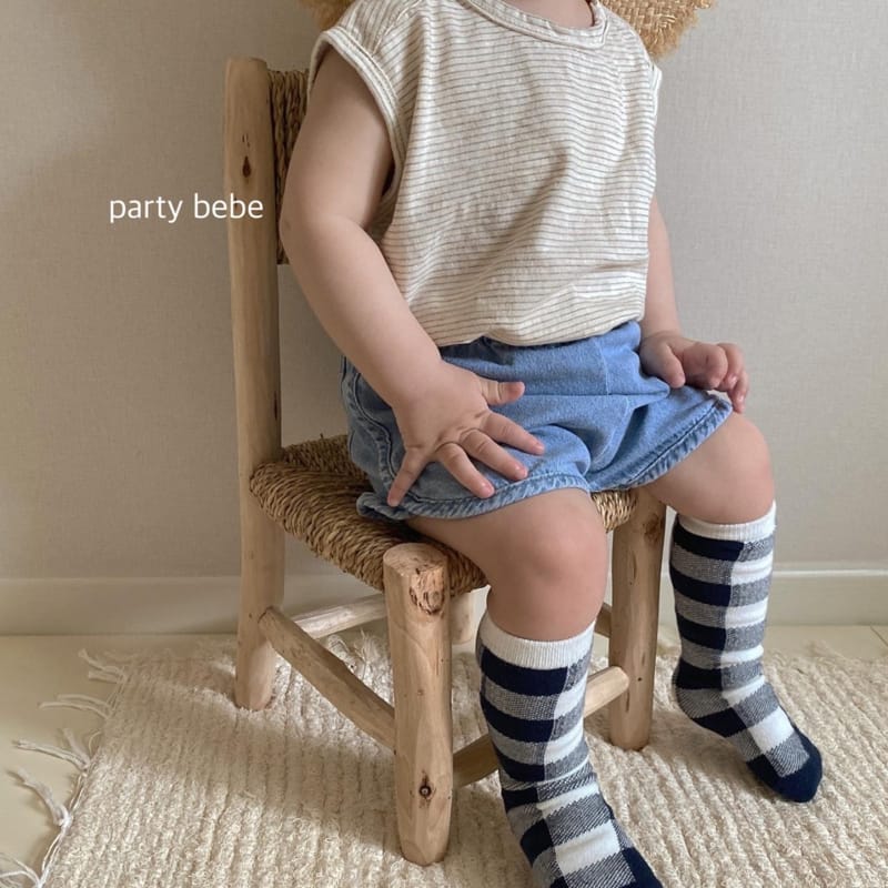 PARTY KIDS - Korean Children Fashion - #Kfashion4kids - Bebe Ppi Ppi Denim Shorts - 12