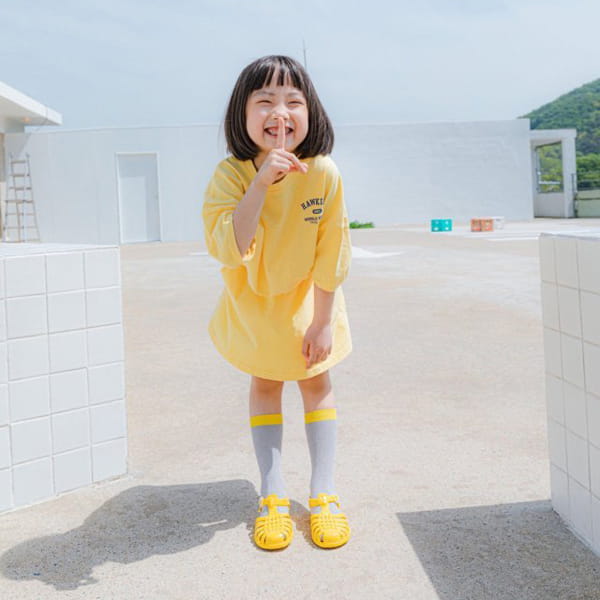 PEANUT - Korean Children Fashion - #Kfashion4kids - U go Girl Top Bottom Set