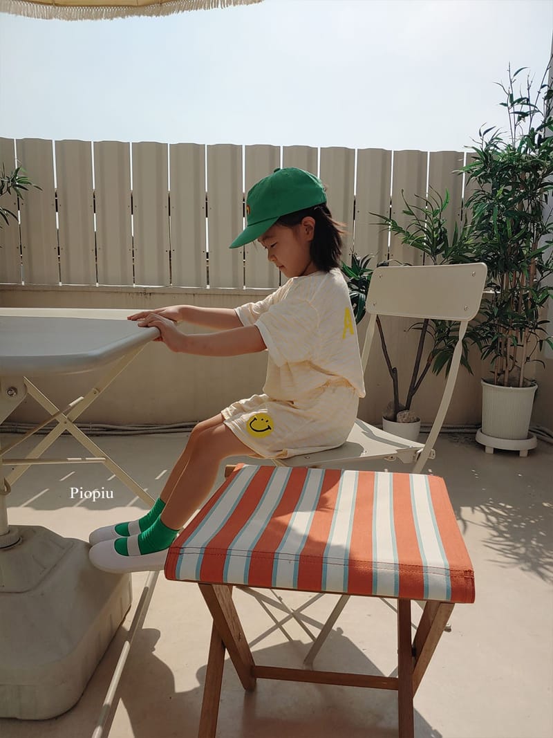 PIOPIU - Korean Children Fashion - #Kfashion4kids - Smile Top Bottom Set