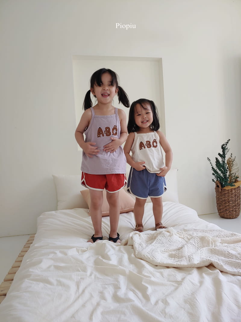 PIOPIU - Korean Children Fashion - #Kfashion4kids - Alphabet Sleeveless Tee - 10