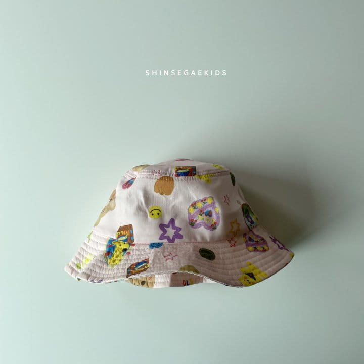 SHINSEAGE KIDS - Korean Children Fashion - #Kfashion4kids - Bear Paint Bucket Hat - 6