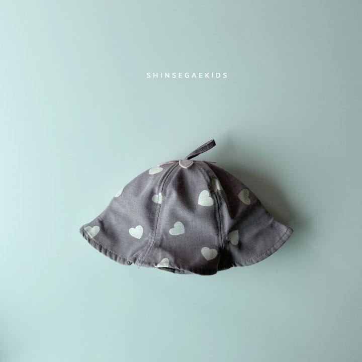 SHINSEAGE KIDS - Korean Children Fashion - #Kfashion4kids - Heart Bucket Hat - 5