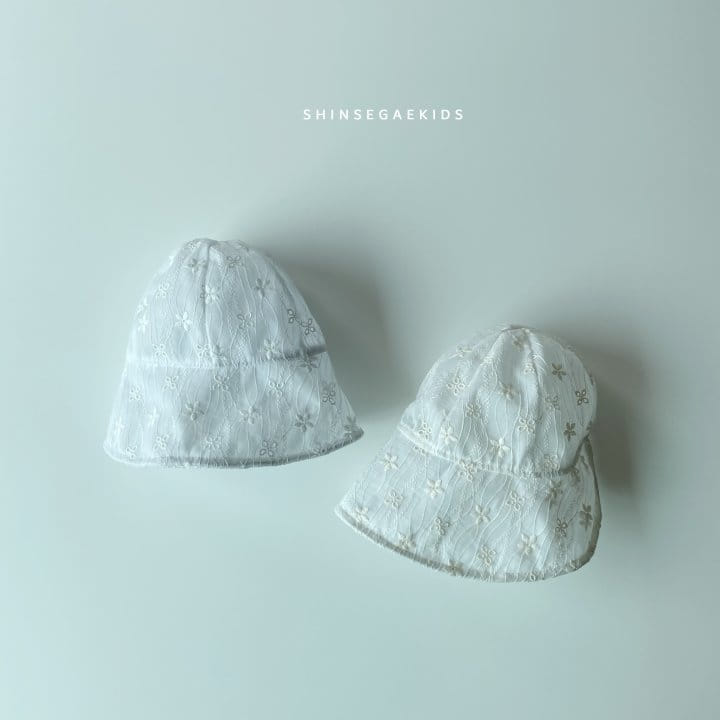 SHINSEAGE KIDS - Korean Children Fashion - #Kfashion4kids - Small Flower Mesh Bonnet - 3