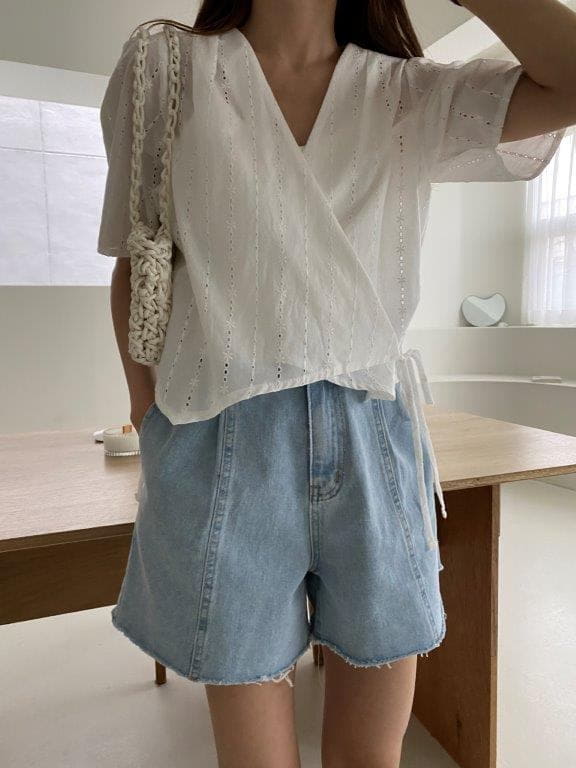 TIZZI - Korean Children Fashion - #Kfashion4kids - Cross Blouse