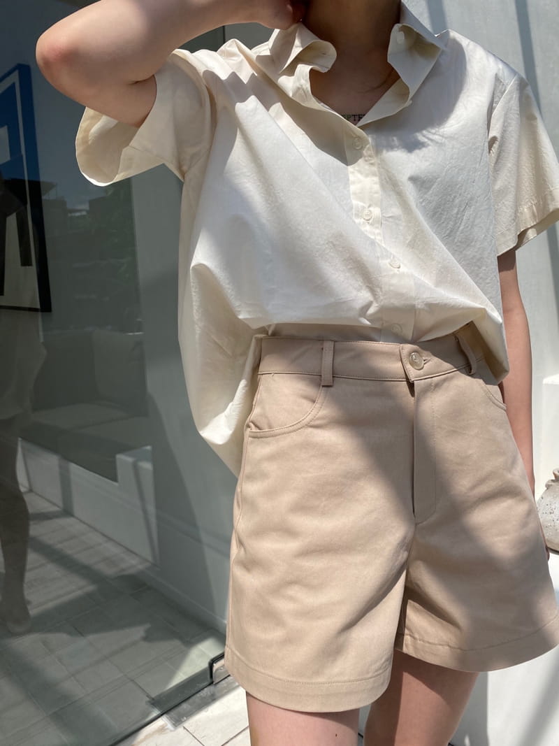 REZUMAR - Korean Children Fashion - #Kfashion4kids - Basic Stand Half Pants