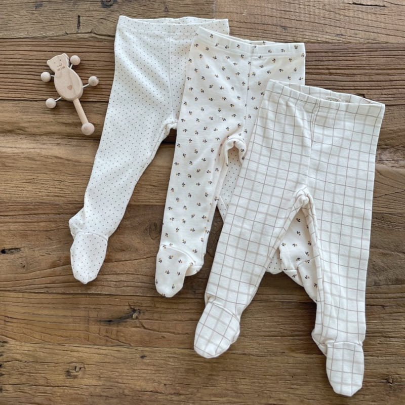 THE BEIGE - Korean Children Fashion - #Kfashion4kids - Print Foot Leggings - 2