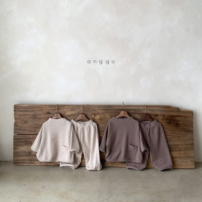 ANGGO - Korean Children Fashion - #Kfashion4kids - Croissant Top Bottom Set