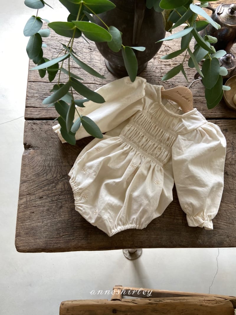 ANNE SHIRLEY - Korean Children Fashion - #Kfashion4kids - Daisy Smocked Bodysuit