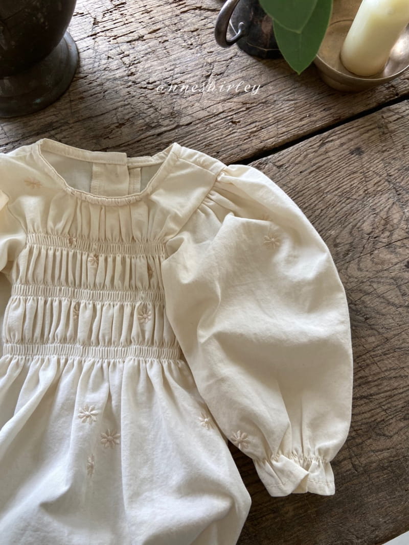 ANNE SHIRLEY - Korean Children Fashion - #Kfashion4kids - Daisy Smocked Bodysuit - 4