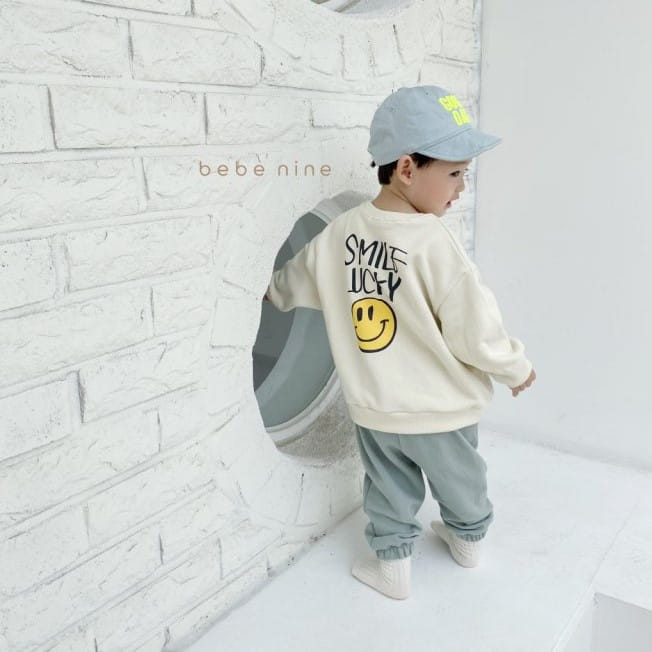 BEBE NINE - Korean Children Fashion - #Kfashion4kids - Smile Sweatshirt