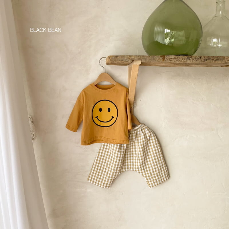 BLACK BEAN - Korean Children Fashion - #Kfashion4kids - Smile Bebe Top Bottom Set - 8