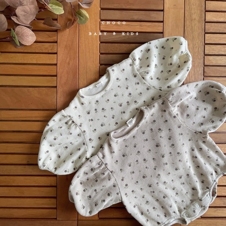 CHOCO-BEBE - Korean Children Fashion - #Kfashion4kids - Flower Shirring Waffle Bodysuit - 3