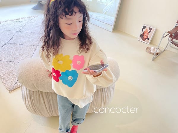 CONCOCTER - Korean Children Fashion - #Kfashion4kids - Embo Flower Sweatshirt