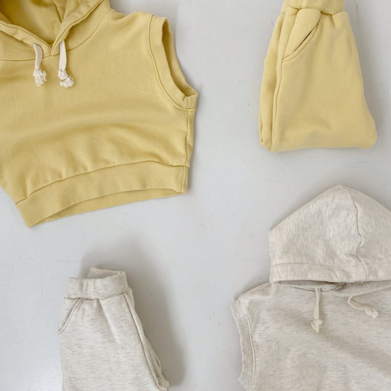 COTTON HOUSE - Korean Children Fashion - #Kfashion4kids - Hood Vest Top Bottom Set - 9