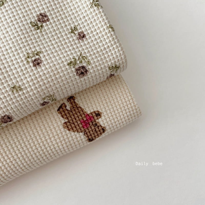 DAILY BEBE - Korean Children Fashion - #Kfashion4kids - Waffle Print Tee - 10