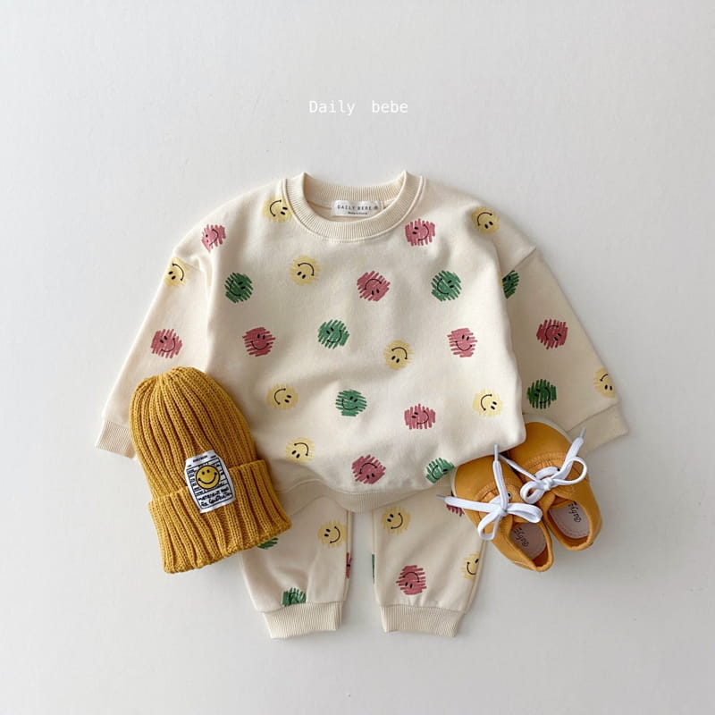 DAILY BEBE - Korean Children Fashion - #Kfashion4kids - Voca Smile Top Bottom Set