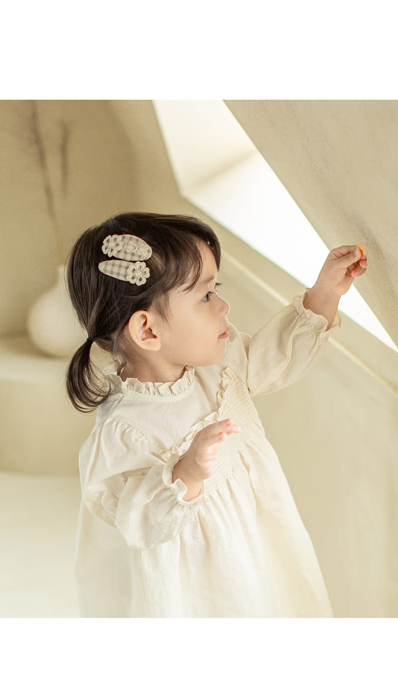 HAPPY PRINCE - Korean Children Fashion - #Kfashion4kids - Giselle Baby Barrettes Set [set of 5] - 4