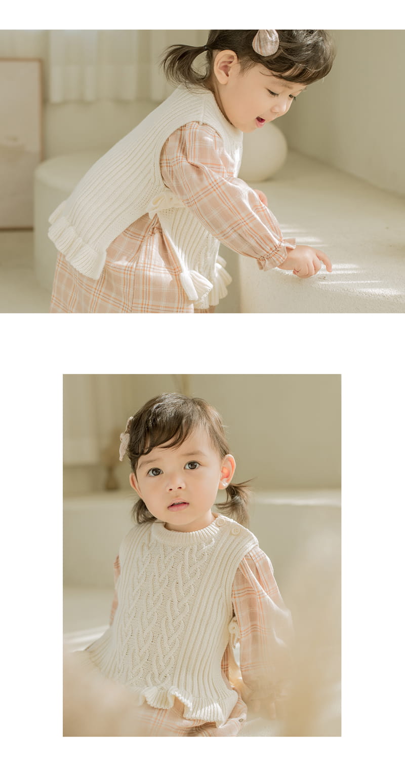 HAPPY PRINCE - Korean Children Fashion - #Kfashion4kids - Sofia Knit Baby Vest - 4