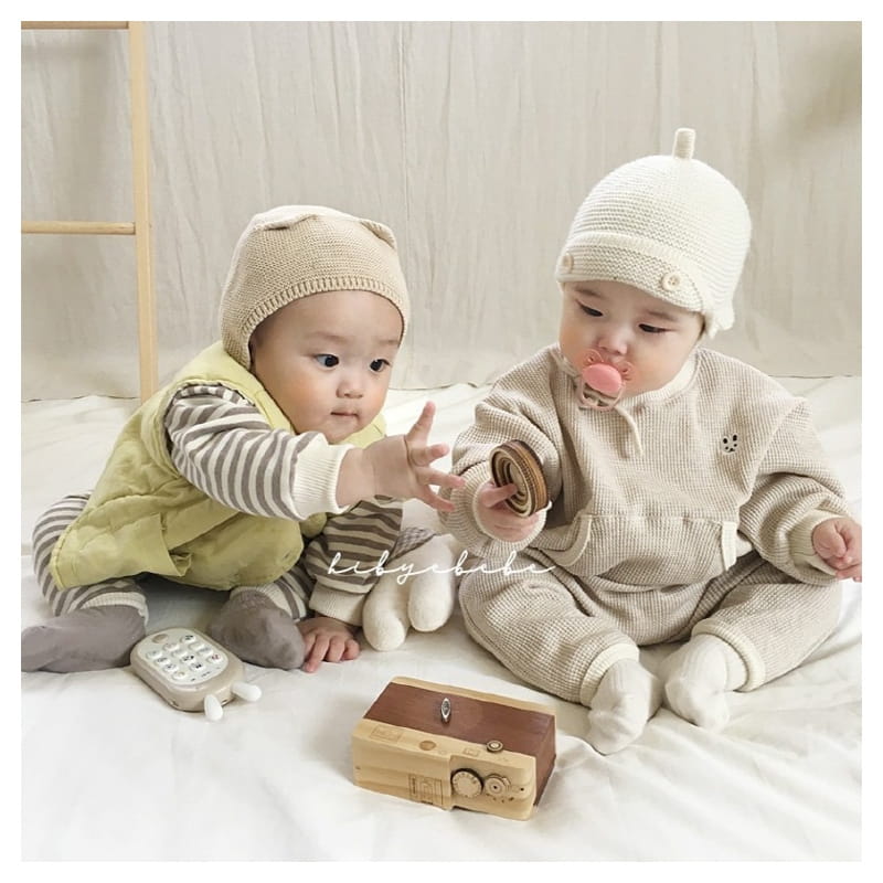 HI BYEBEBE - Korean Children Fashion - #Kfashion4kids - Bwang Sweatshirt Baggy Top Bottom Set - 6