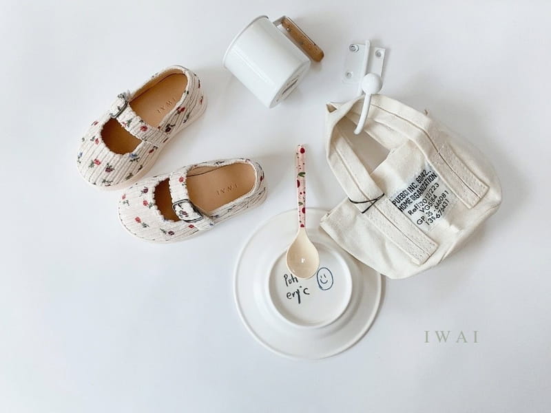 IWAI - Korean Children Fashion - #Kfashion4kids - Pongdang Flat