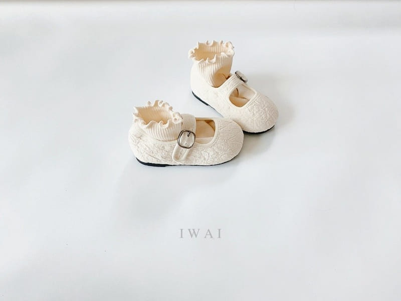 IWAI - Korean Children Fashion - #Kfashion4kids - Ecrew Flat - 12