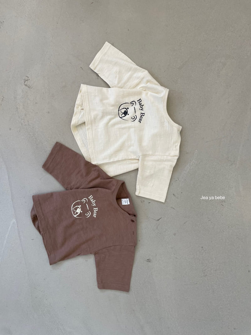 JEAYA & MYMI - Korean Children Fashion - #Kfashion4kids - Bear Bebe Tee - 4