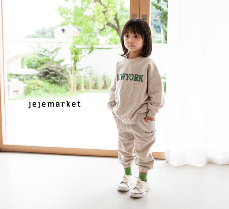JEJE MARKET - Korean Children Fashion - #Kfashion4kids - New York Top Bottom Set - 7