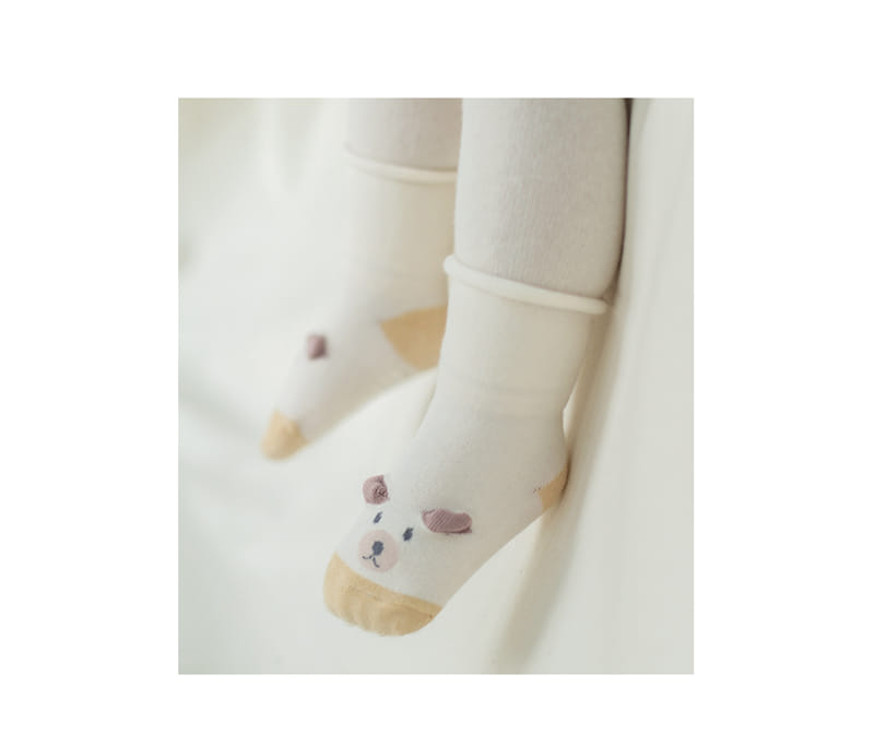 KIDS CLARA - Korean Children Fashion - #Kfashion4kids - Oso Baby Leggings & Socks [set of 5] - 2