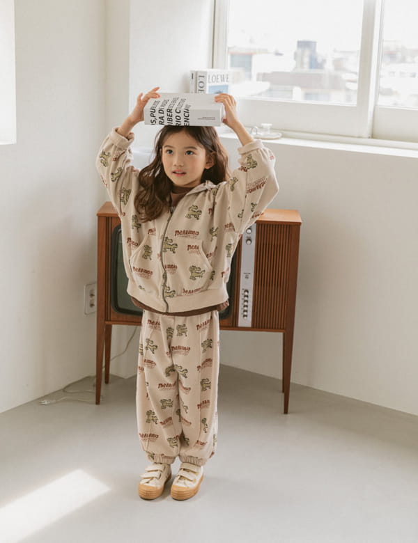 LITTLE COLLI - Korean Children Fashion - #Kfashion4kids - Puppy Jogger Pants - 7