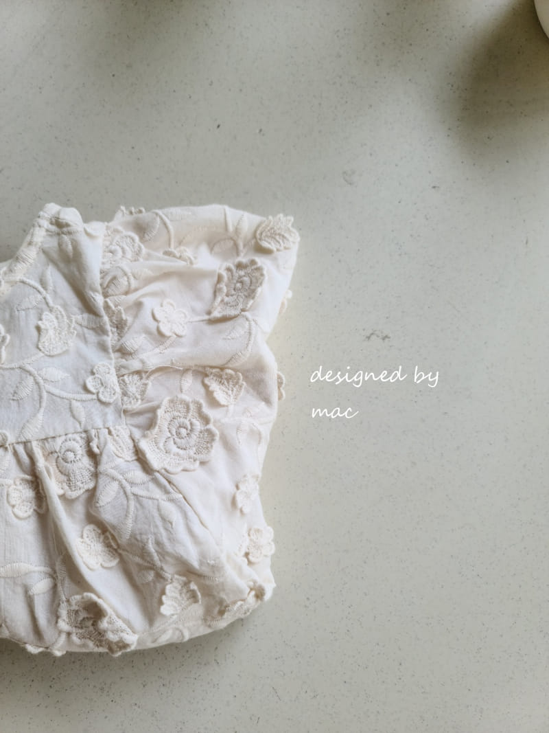 MAC - Korean Children Fashion - #Kfashion4kids - Solid Flower Bodysuit - 4
