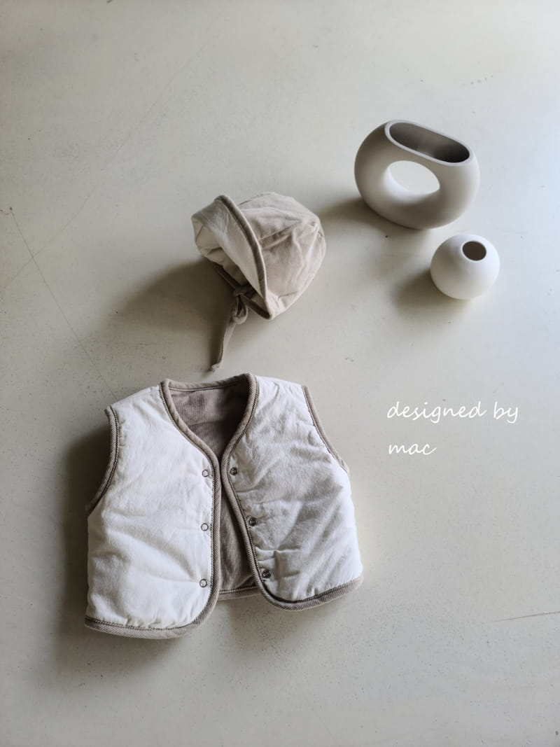 MAC - Korean Children Fashion - #Kfashion4kids - Reversible Vest with Bonnet - 10