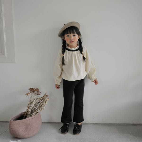 MOMO ANN - Korean Children Fashion - #Kfashion4kids - Black Bootscut Pants - 12