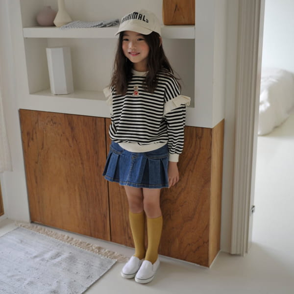 MOMO ANN - Korean Children Fashion - #Kfashion4kids - Apple Bear Sweatshirt - 4