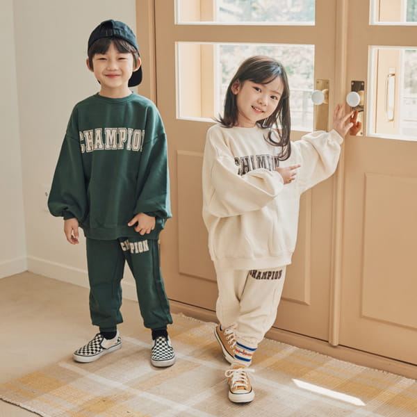 NRK - Korean Children Fashion - #Kfashion4kids - Champion Top Bottom Set