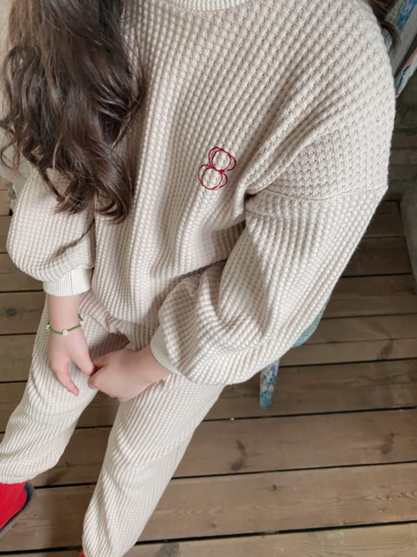 OJODEPAPA - Korean Children Fashion - #Kfashion4kids - Big Waffle Top Bottom Set - 12