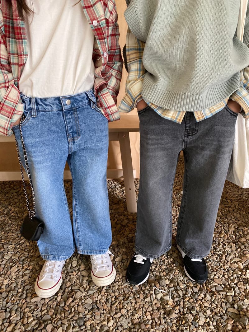 OUR - Korean Children Fashion - #Kfashion4kids - Leaf Wide Denim Pants with Mom