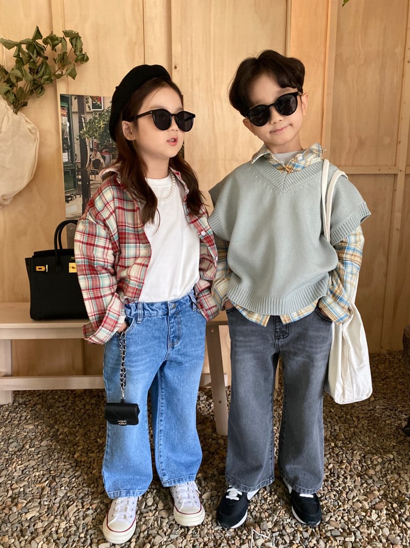 OUR - Korean Children Fashion - #Kfashion4kids - Leaf Wide Denim Pants with Mom - 9
