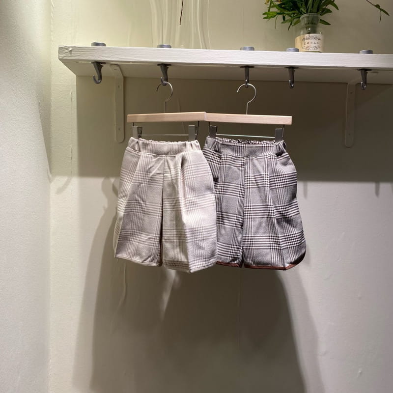 PAPER STUDIOS - Korean Children Fashion - #Kfashion4kids - Hound Check Half Pants - 12