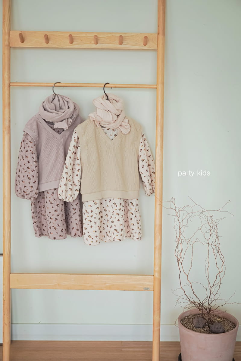 PARTY KIDS - Korean Children Fashion - #Kfashion4kids - Waffle Vest - 11