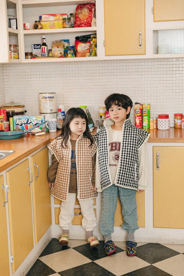 PEANUT - Korean Children Fashion - #Kfashion4kids - Caramel Bonding Vest - 7