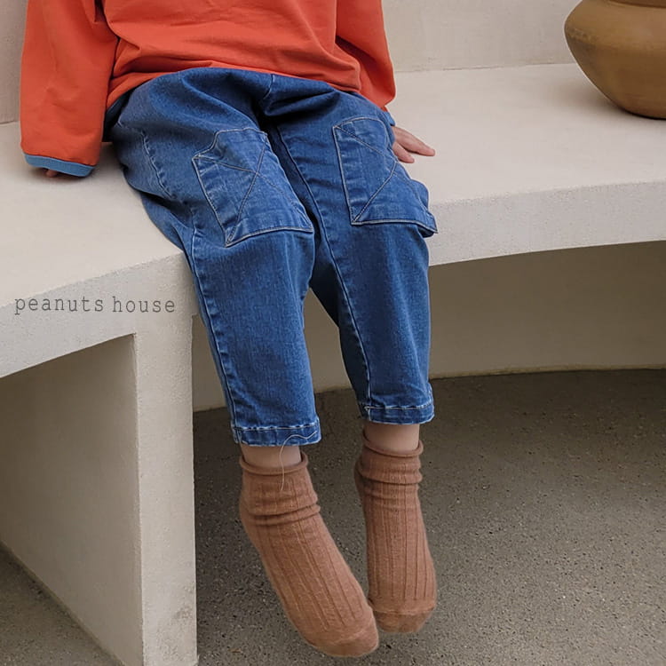 PEANUTS - Korean Children Fashion - #Kfashion4kids - Bbang Dduck Jeans