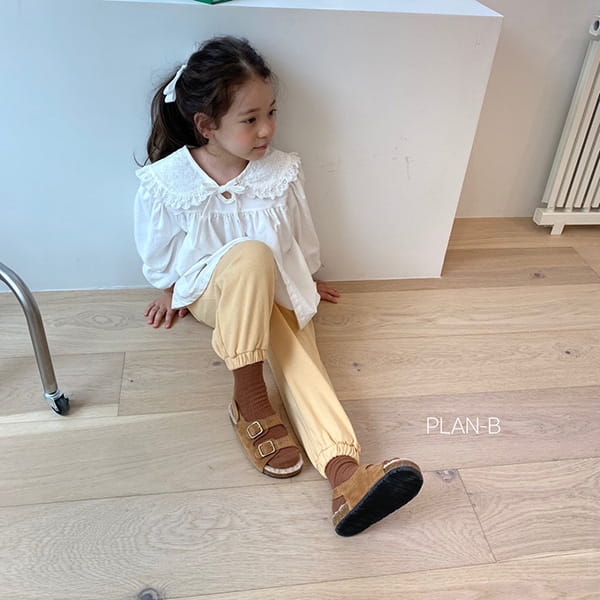 PLAN B - Korean Children Fashion - #Kfashion4kids - Round Lace Collar Blouse - 4