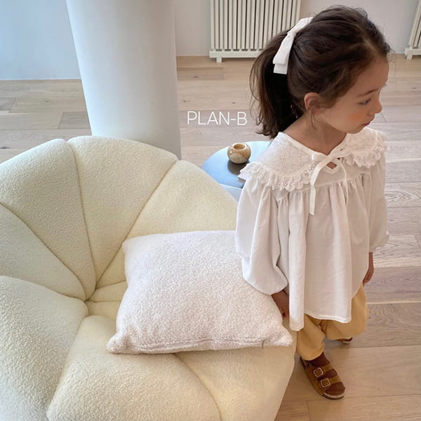 PLAN B - Korean Children Fashion - #Kfashion4kids - Round Lace Collar Blouse - 5