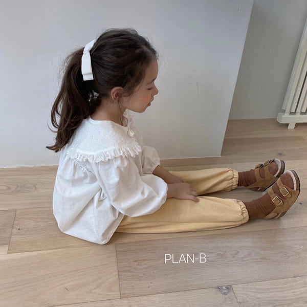 PLAN B - Korean Children Fashion - #Kfashion4kids - Round Lace Collar Blouse - 6