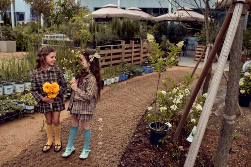 POURENFANT - Korean Children Fashion - #Kfashion4kids - Emilio Pleats Skirt - 11
